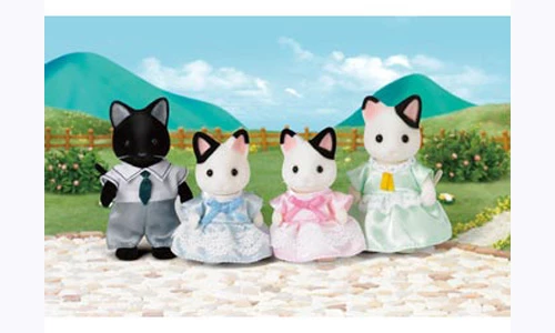 Sylvanian Families Tuxedo Cat Family SF5181 3 Sylvanian Families Tuxedo Cat Family SF5181