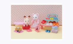 Sylvanian Families Village Shoe Shop SF4862