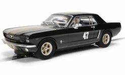 Scalextric C4405 Ford Mustang - Black And Gold