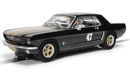 Scalextric C4405 Ford Mustang - Black And Gold 3 Scalextric C4405 Ford Mustang - Black And Gold